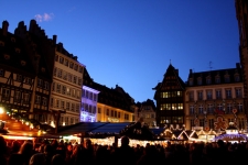 sehenswuerdigkeiten-strassburg-bas-rhin-elsass-reisetipps-frankreich-weihnachtsmarkt1