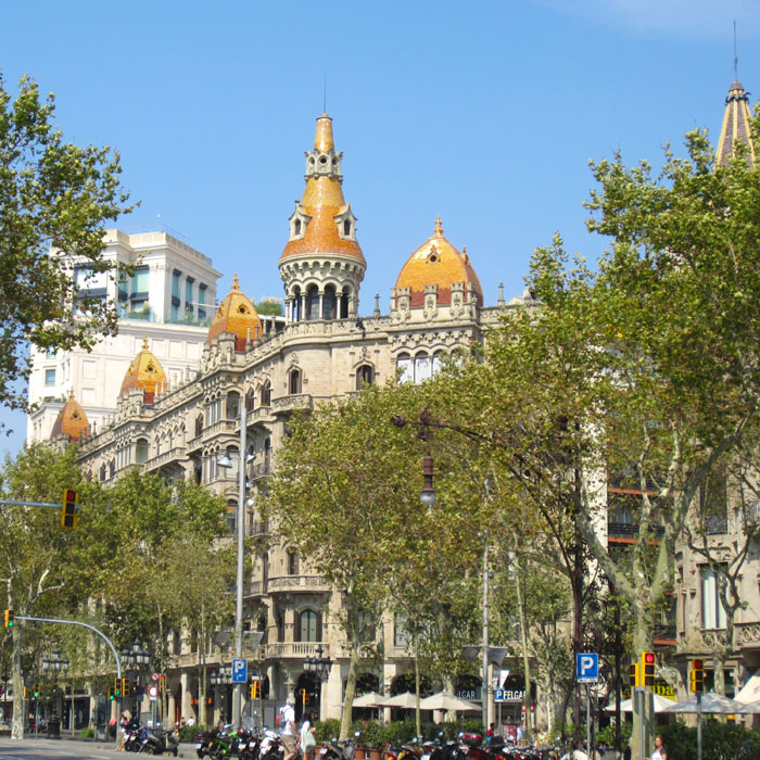 sehenswuerdigkeiten-barcelona-katalonien-reisetipps-spanien-Cases-Rocamora