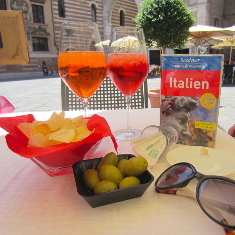 reisetipps-venetien-reisetipps-italien-rundreise-venetien-sehenswuerdigkeiten-verona-aperol-spritz