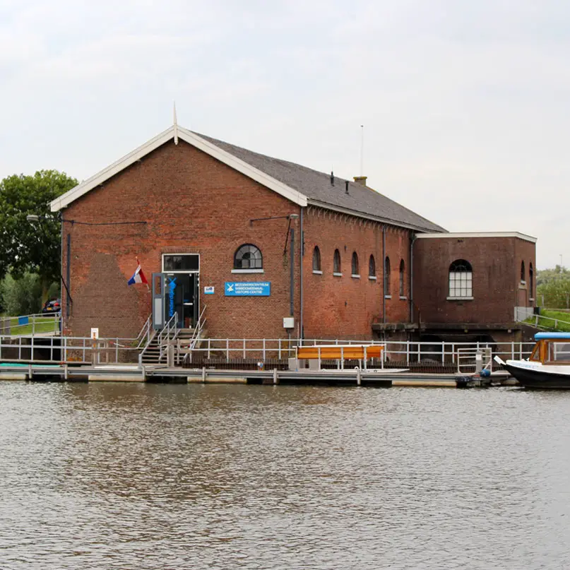 sehenswuerdigkeiten-den-haag-Kinderdijk-suedholland-reisetipps-niederlande-besucherzentrum