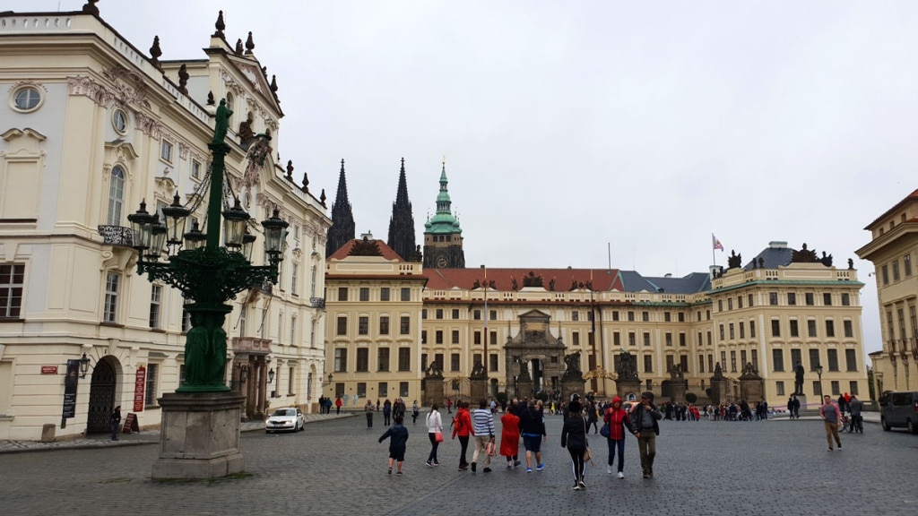 ein-tag-in-prag-was-muss-man-gesehen-haben-prager-burg