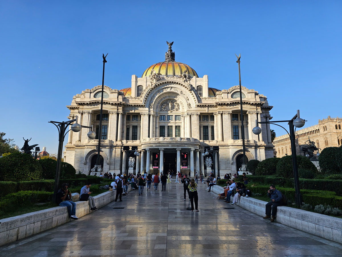 ein-tag-in-mexiko-stadt-Palacio-Bellas-Artes